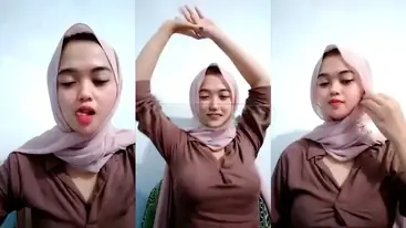 Bokep Indo Jilbab Cantik Live Bikin Sange poster