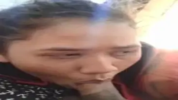 Gadis Pelayan Cantik Pasrah Servis Kasur poster