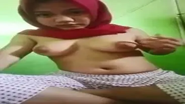 Hijabmerah poster