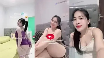 Tante Ondeng Live Bigo Pamer Memek Becek Hot poster