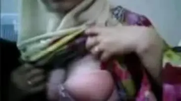Ukhti Sekretaris Hijab Cantik Live Kasur Kantor poster